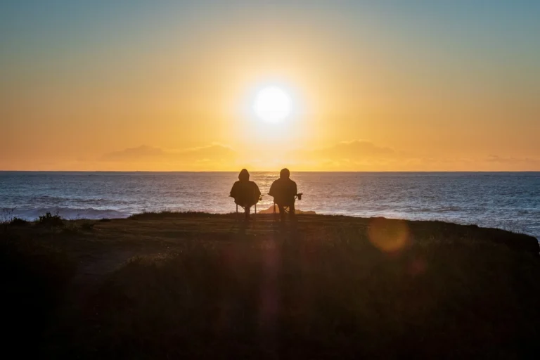 When is the best time to retire in Australia? Learn how age, superannuation, lifestyle, and pension eligibility affect your ideal retirement timing in 2025.